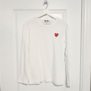 COMME des GARÇONS PLAY : White Heart Patch Long Sleeve T-Shirt